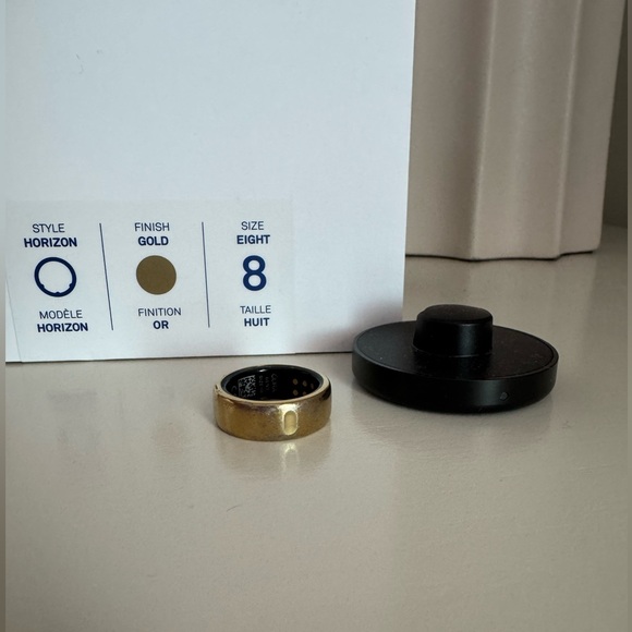 Oura Gold Ring Size 8 - Picture 2 of 4